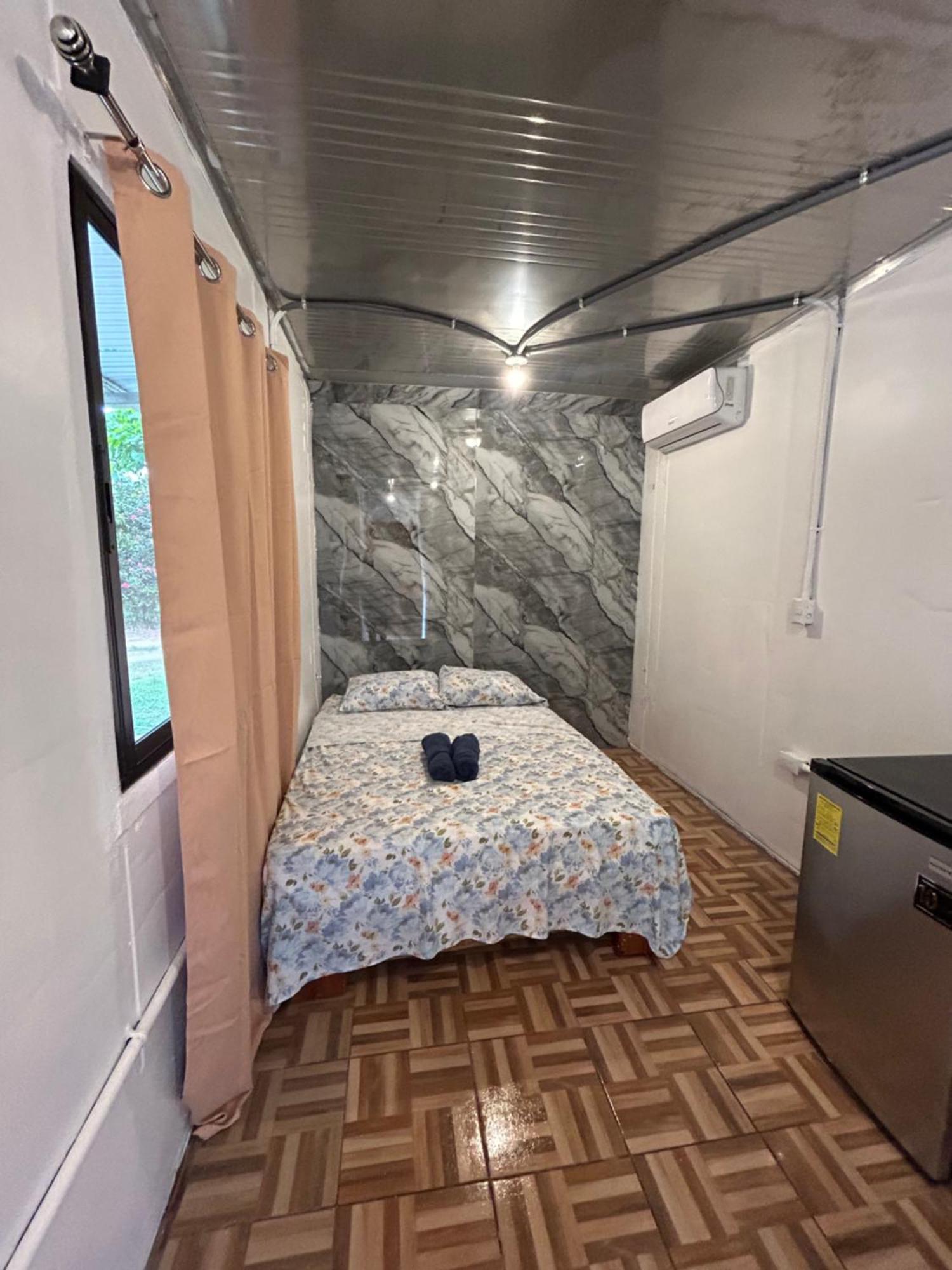 Ballena Oasis Homes & Glamping Uvita Exterior photo